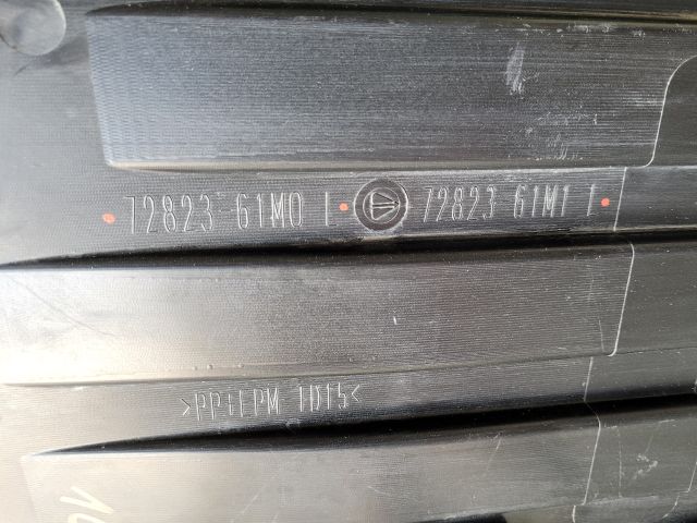 bontott SUZUKI S-CROSS Bal Fenéklemez