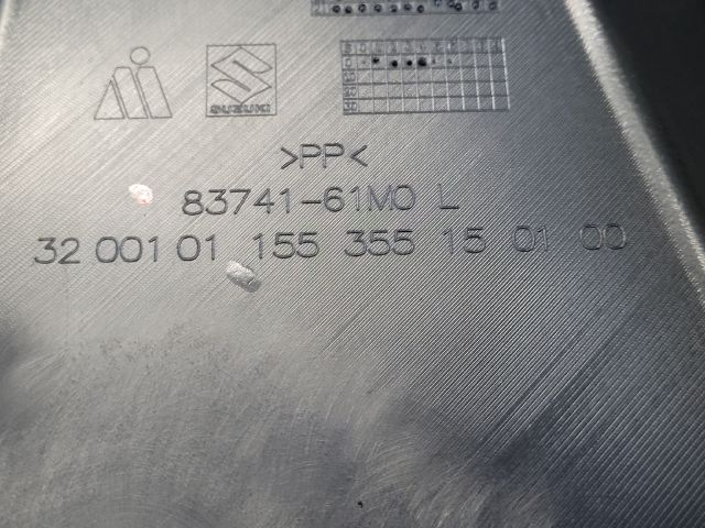 bontott SUZUKI S-CROSS Bal hátsó Ajtó Kárpit