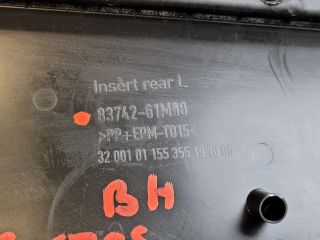 bontott SUZUKI S-CROSS Bal hátsó Ajtó Kárpit