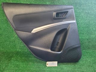 bontott SUZUKI S-CROSS Bal hátsó Ajtó Kárpit