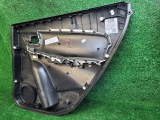 bontott SUZUKI S-CROSS Bal hátsó Ajtó Kárpit