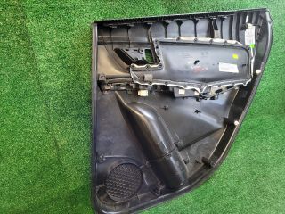 bontott SUZUKI S-CROSS Bal hátsó Ajtó Kárpit