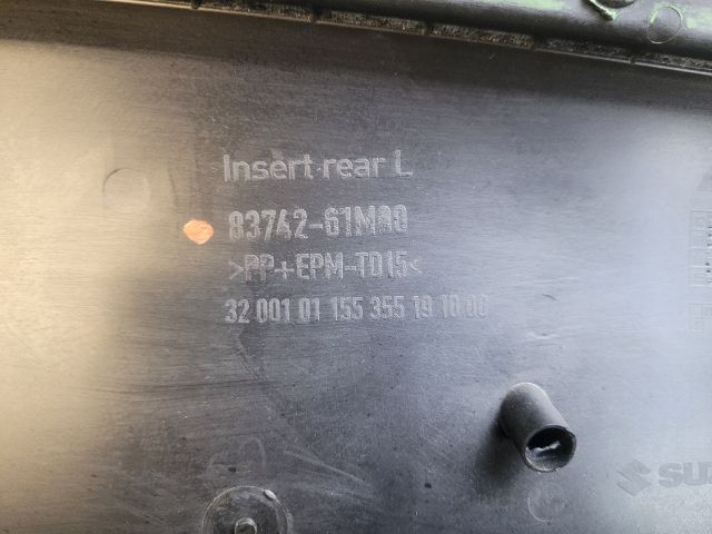 bontott SUZUKI S-CROSS Bal hátsó Ajtó Kárpit