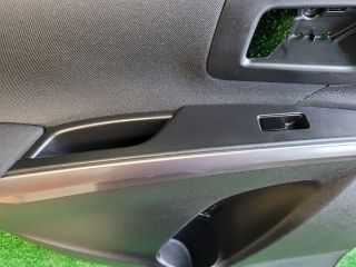 bontott SUZUKI S-CROSS Bal hátsó Ajtó Kárpit