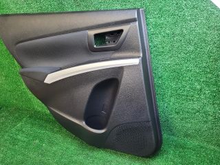 bontott SUZUKI S-CROSS Bal hátsó Ajtó Kárpit