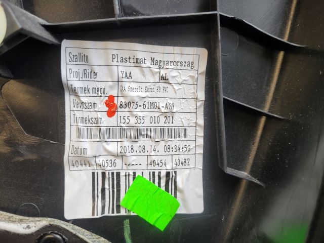 bontott SUZUKI S-CROSS Bal hátsó Ajtó Kárpit