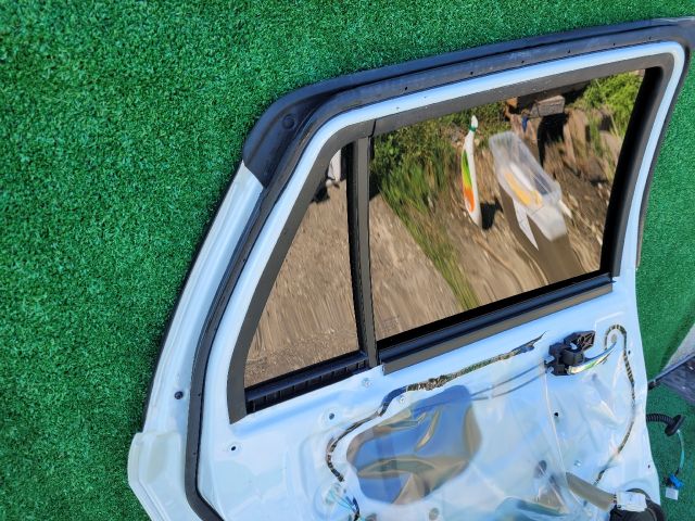 bontott SUZUKI S-CROSS Bal hátsó Ajtó (Üres lemez)