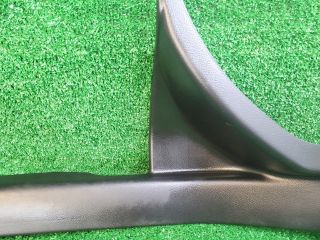 bontott SUZUKI S-CROSS Bal hátsó Belső Küszöb Burkolat