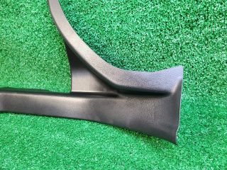 bontott SUZUKI S-CROSS Bal hátsó Belső Küszöb Burkolat