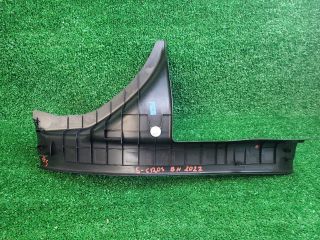 bontott SUZUKI S-CROSS Bal hátsó Belső Küszöb Burkolat