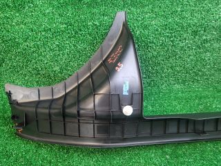 bontott SUZUKI S-CROSS Bal hátsó Belső Küszöb Burkolat