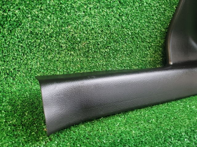 bontott SUZUKI S-CROSS Bal hátsó Belső Küszöb Burkolat