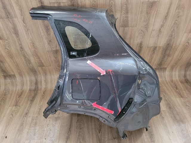 bontott SUZUKI S-CROSS Bal hátsó Negyed Karosszéria Csomag