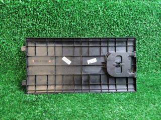 bontott SUZUKI S-CROSS Bal hátsó Tároló Rekesz Fedél