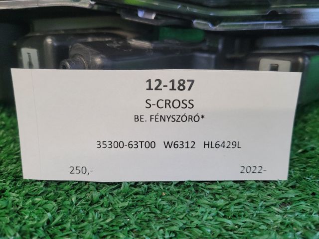 bontott SUZUKI S-CROSS Bal Ledes Fényszóró