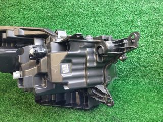 bontott SUZUKI S-CROSS Bal Ledes Fényszóró