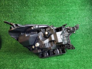 bontott SUZUKI S-CROSS Bal Ledes Fényszóró