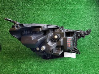 bontott SUZUKI S-CROSS Bal Ledes Fényszóró