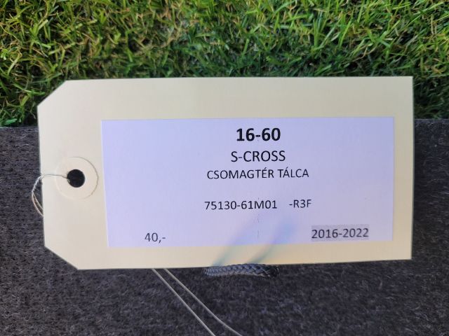 bontott SUZUKI S-CROSS Csomagtér Tálca