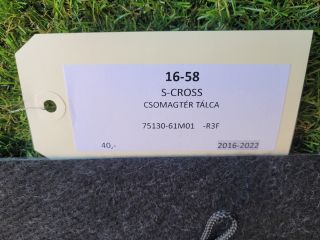 bontott SUZUKI S-CROSS Csomagtér Tálca