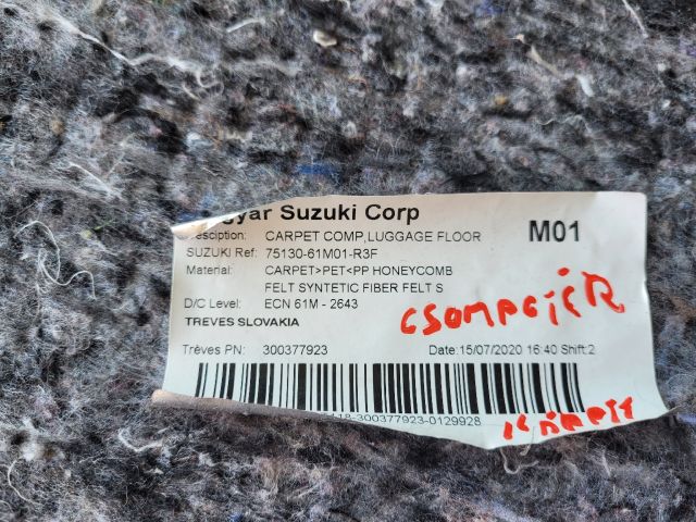 bontott SUZUKI S-CROSS Csomagtér Tálca