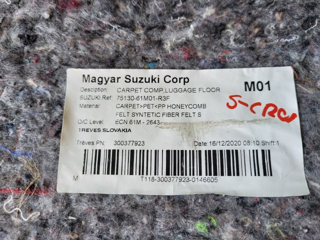 bontott SUZUKI S-CROSS Csomagtér Tálca