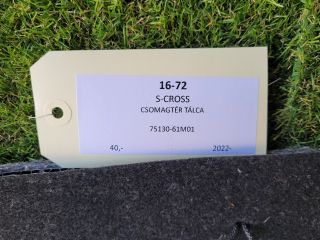 bontott SUZUKI S-CROSS Csomagtér Tálca