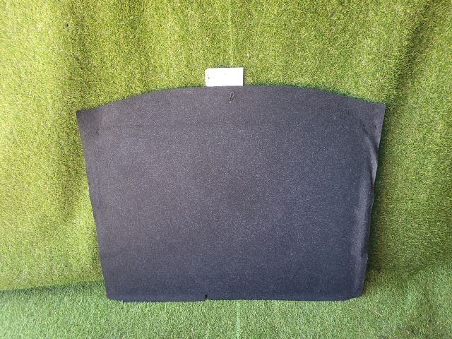 bontott SUZUKI S-CROSS Csomagtér Tálca