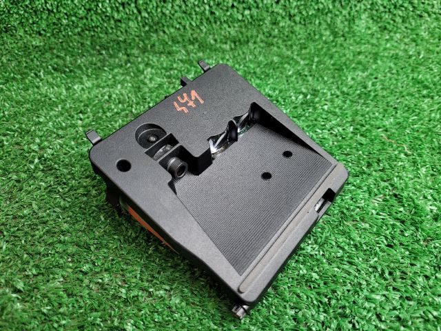 bontott SUZUKI S-CROSS Éberségfigyelő Kamera