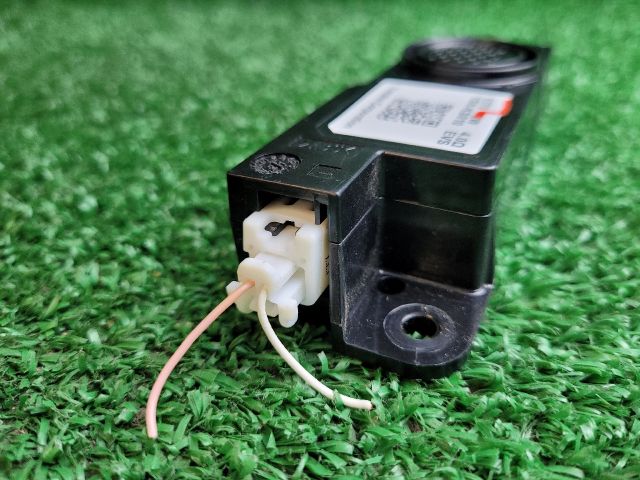 bontott SUZUKI S-CROSS Elektronika (Magában)