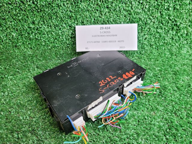 bontott SUZUKI S-CROSS Elektronika (Magában)