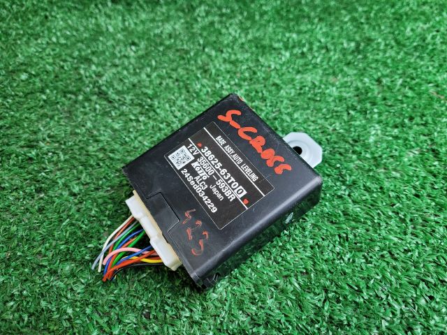 bontott SUZUKI S-CROSS Elektronika (Magában)