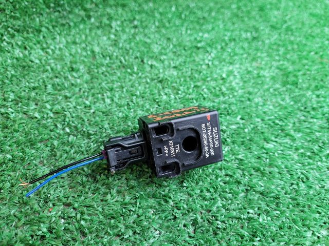 bontott SUZUKI S-CROSS Elektronika (Magában)