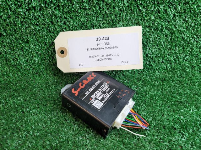 bontott SUZUKI S-CROSS Elektronika (Magában)