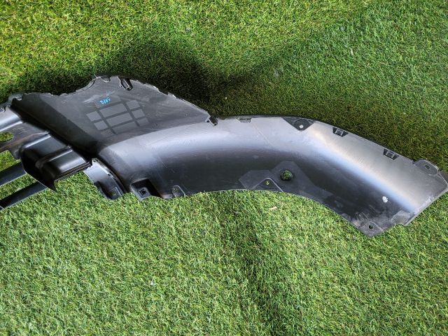 bontott SUZUKI S-CROSS Első Lökhárító (Üresen)