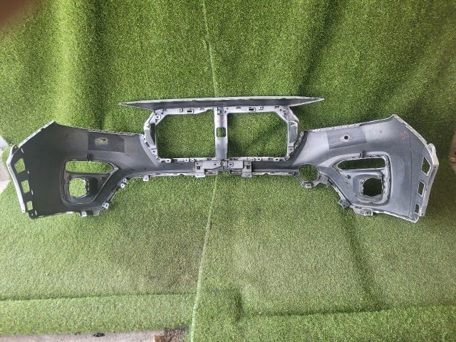 bontott SUZUKI S-CROSS Első Lökhárító (Üresen)