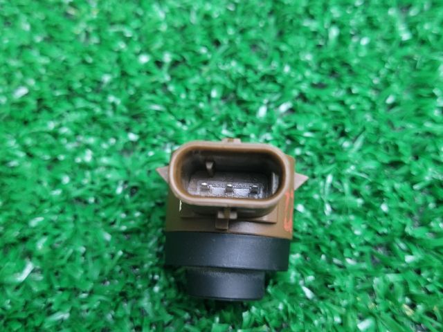 bontott SUZUKI S-CROSS Első Tolatóradar Fej