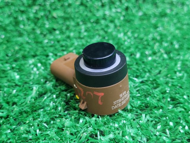 bontott SUZUKI S-CROSS Első Tolatóradar Fej