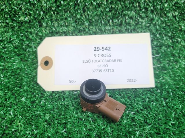bontott SUZUKI S-CROSS Első Tolatóradar Fej
