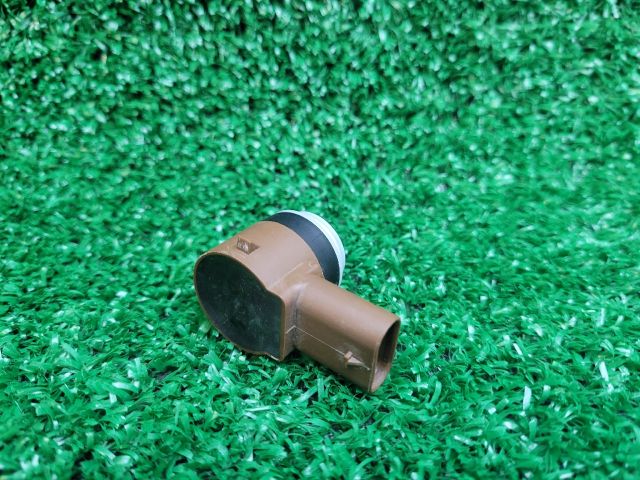 bontott SUZUKI S-CROSS Első Tolatóradar Fej