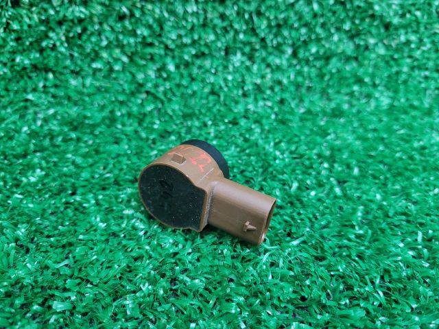 bontott SUZUKI S-CROSS Első Tolatóradar Fej