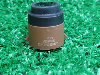 bontott SUZUKI S-CROSS Első Tolatóradar Fej