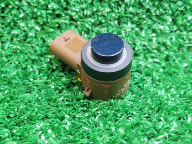 bontott SUZUKI S-CROSS Első Tolatóradar Fej