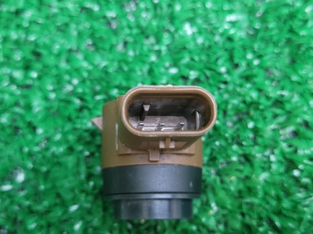 bontott SUZUKI S-CROSS Első Tolatóradar Fej