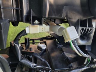 bontott SUZUKI S-CROSS Fűtés Box