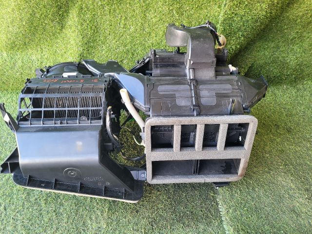 bontott SUZUKI S-CROSS Fűtés Box