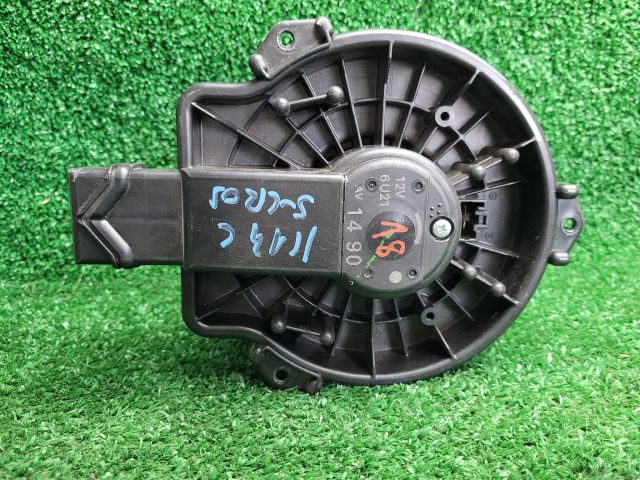 bontott SUZUKI S-CROSS Fűtőmotor (Klímás)