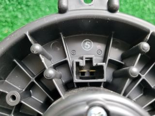 bontott SUZUKI S-CROSS Fűtőmotor (Klímás)