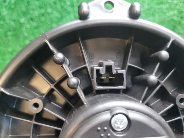 bontott SUZUKI S-CROSS Fűtőmotor (Klímás)