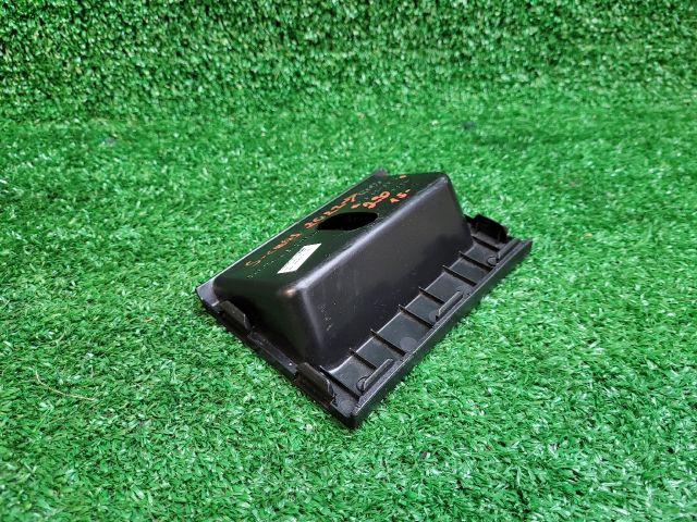 bontott SUZUKI S-CROSS Hátfal Burkolat